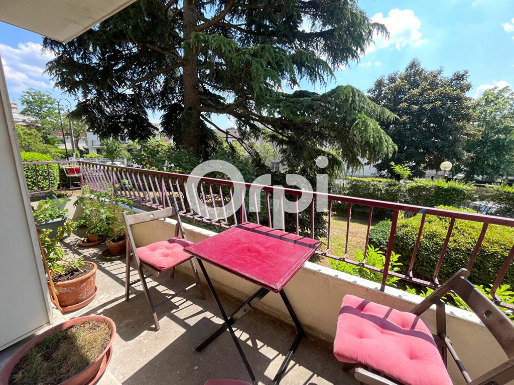 Achat appartement à vendre 3 pièces 65 m² - Neuilly-Plaisance