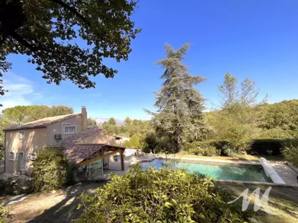 Achat maison à vendre 3 chambres 130 m² - Aix-en-Provence