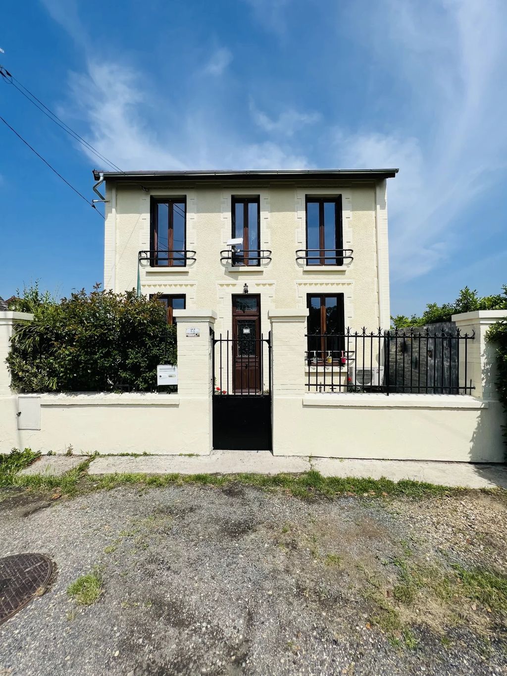 Achat maison à vendre 2 chambres 90 m² - Lizy-sur-Ourcq