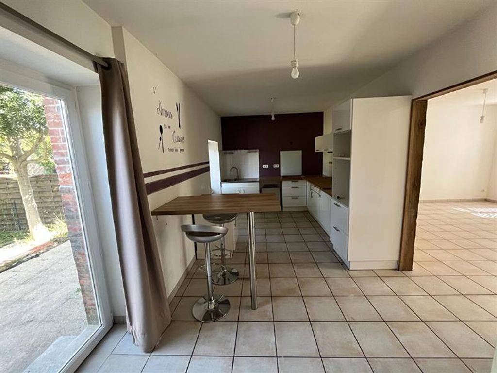 Achat maison à vendre 3 chambres 88 m² - Craon