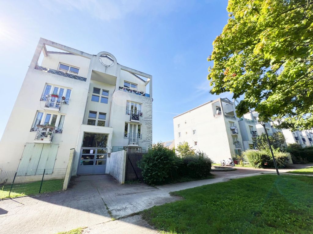 Achat appartement à vendre 2 pièces 55 m² - Cergy