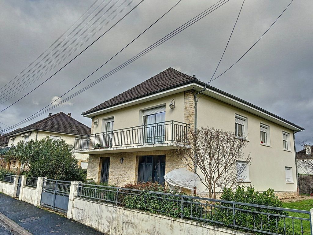 Achat maison à vendre 3 chambres 129 m² - Terrasson-Lavilledieu