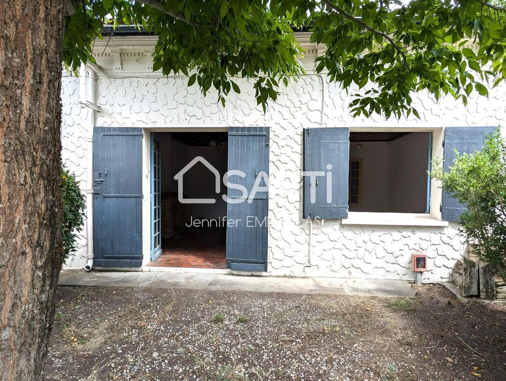 Achat maison à vendre 2 chambres 80 m² - Léognan