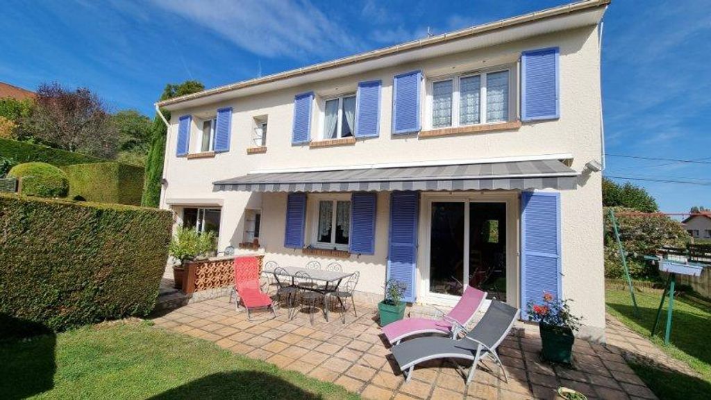 Achat maison à vendre 7 chambres 140 m² - Bellerive-sur-Allier