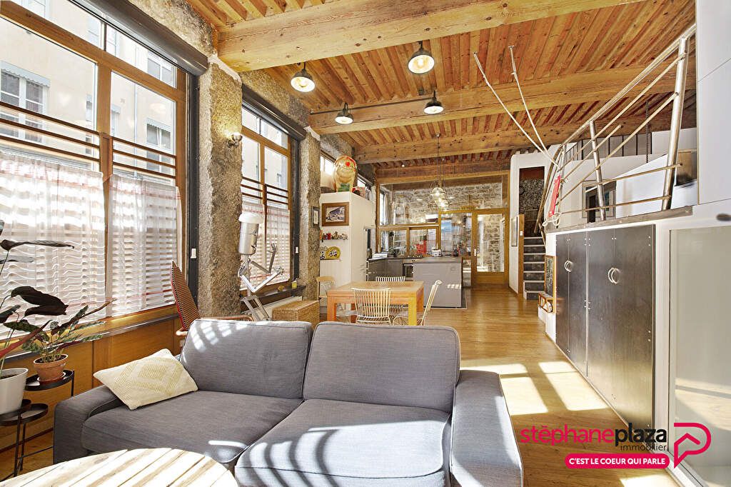 Achat loft à vendre 4 pièces 114 m² - Lyon 1er arrondissement