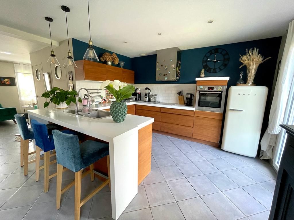 Achat maison à vendre 3 chambres 110 m² - Saint-Malo