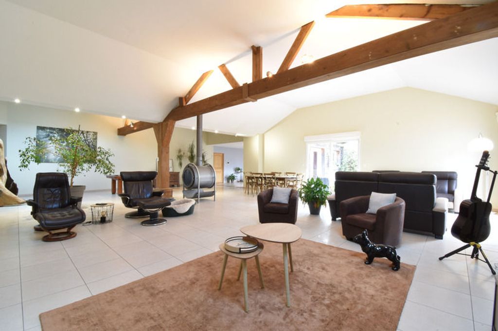 Achat maison à vendre 4 chambres 290 m² - Saint-Quentin