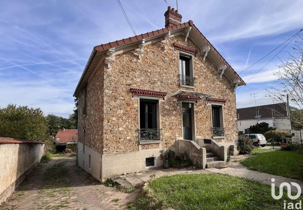 Achat maison à vendre 4 chambres 143 m² - Nanteuil-lès-Meaux