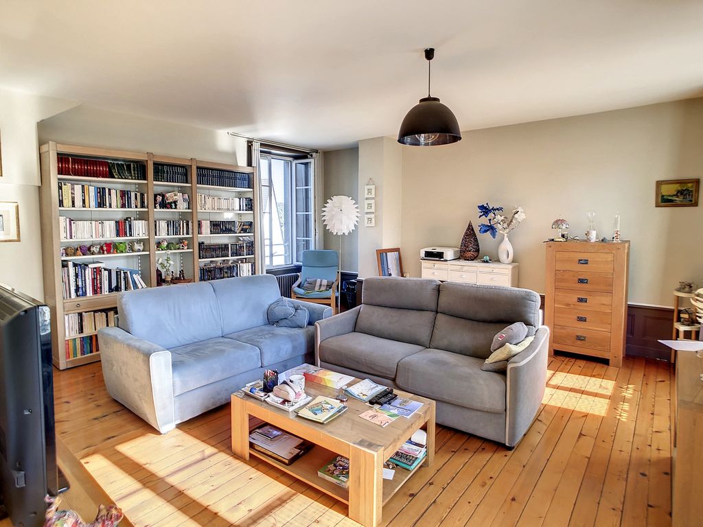 Achat appartement à vendre 5 pièces 101 m² - Coutances