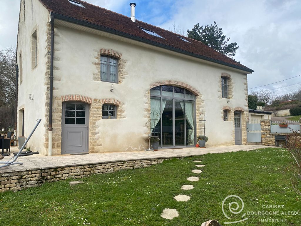 Achat maison à vendre 4 chambres 200 m² - Villars-et-Villenotte