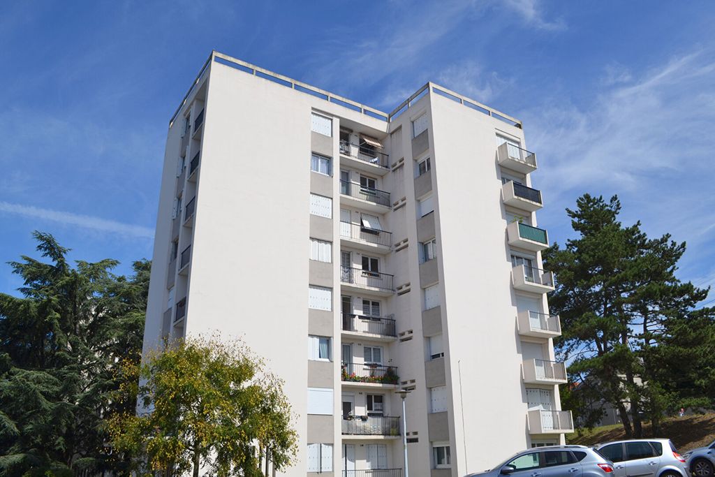 Achat appartement à vendre 4 pièces 76 m² - Châtellerault