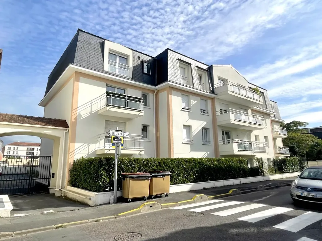 Achat studio à vendre 31 m² - Neuilly-sur-Marne