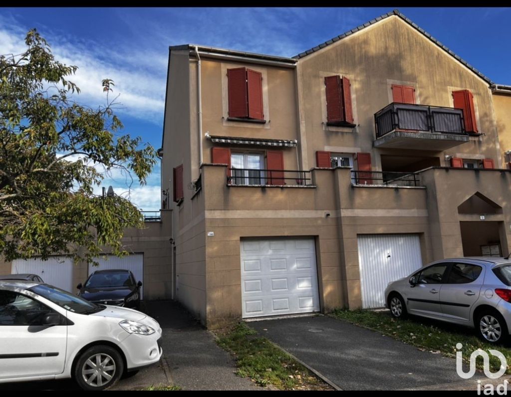 Achat duplex à vendre 4 pièces 80 m² - Savigny-le-Temple