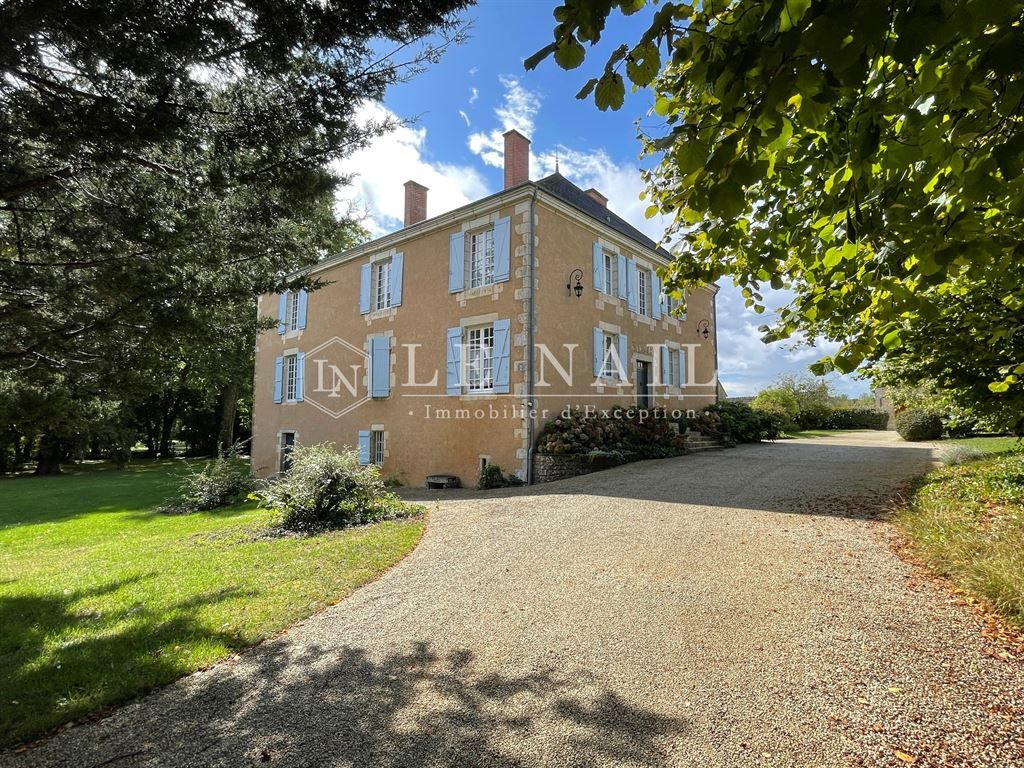 Achat maison à vendre 5 chambres 400 m² - Poitiers