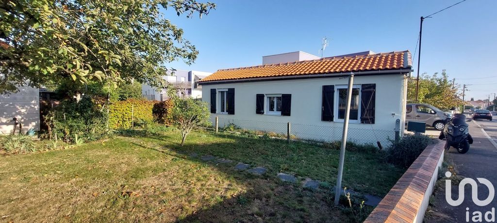 Achat maison à vendre 2 chambres 50 m² - Rezé