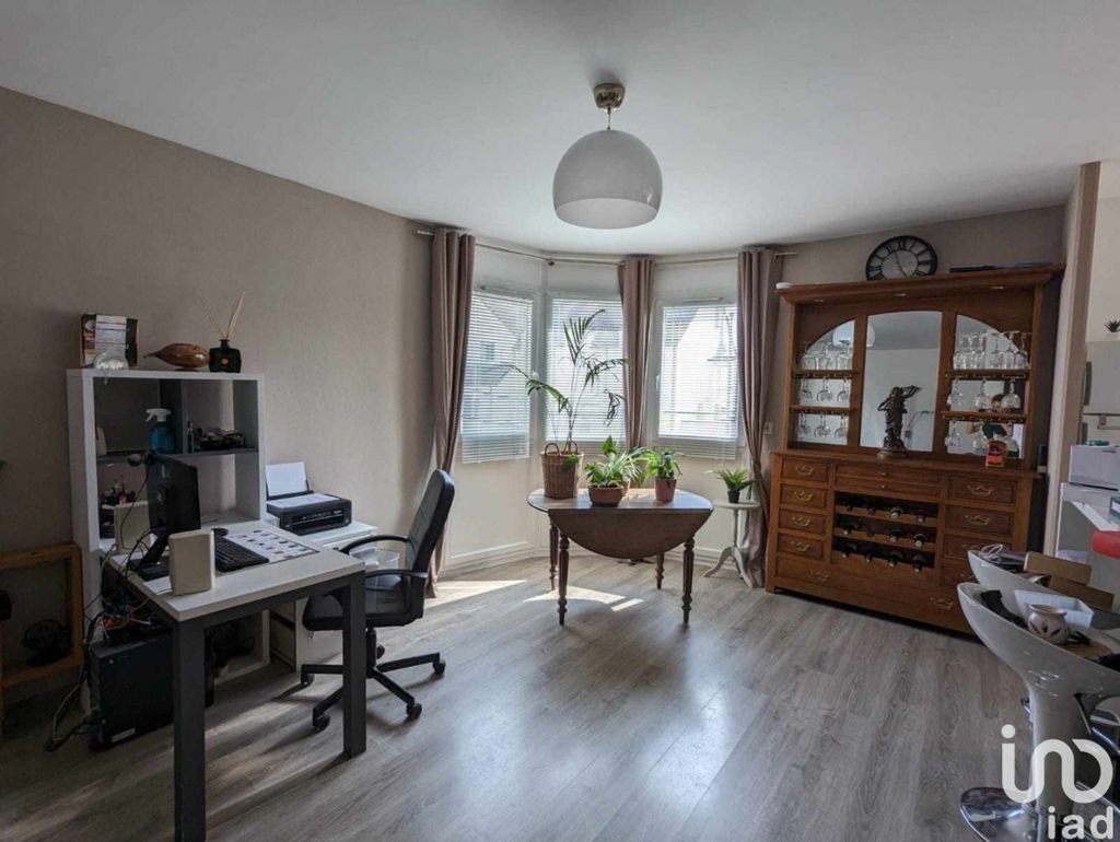 Achat appartement à vendre 3 pièces 75 m² - Brie-Comte-Robert