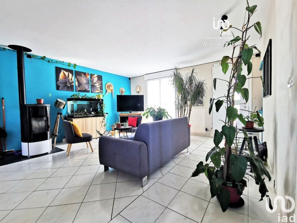 Achat maison à vendre 3 chambres 90 m² - Nuaillé