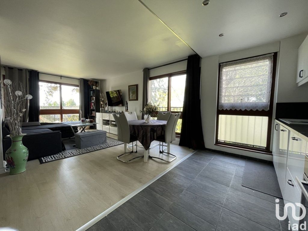 Achat appartement à vendre 3 pièces 64 m² - Le Chesnay