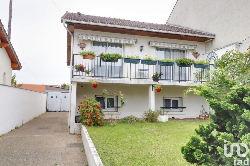 Achat maison à vendre 2 chambres 96 m² - Tremblay-en-France