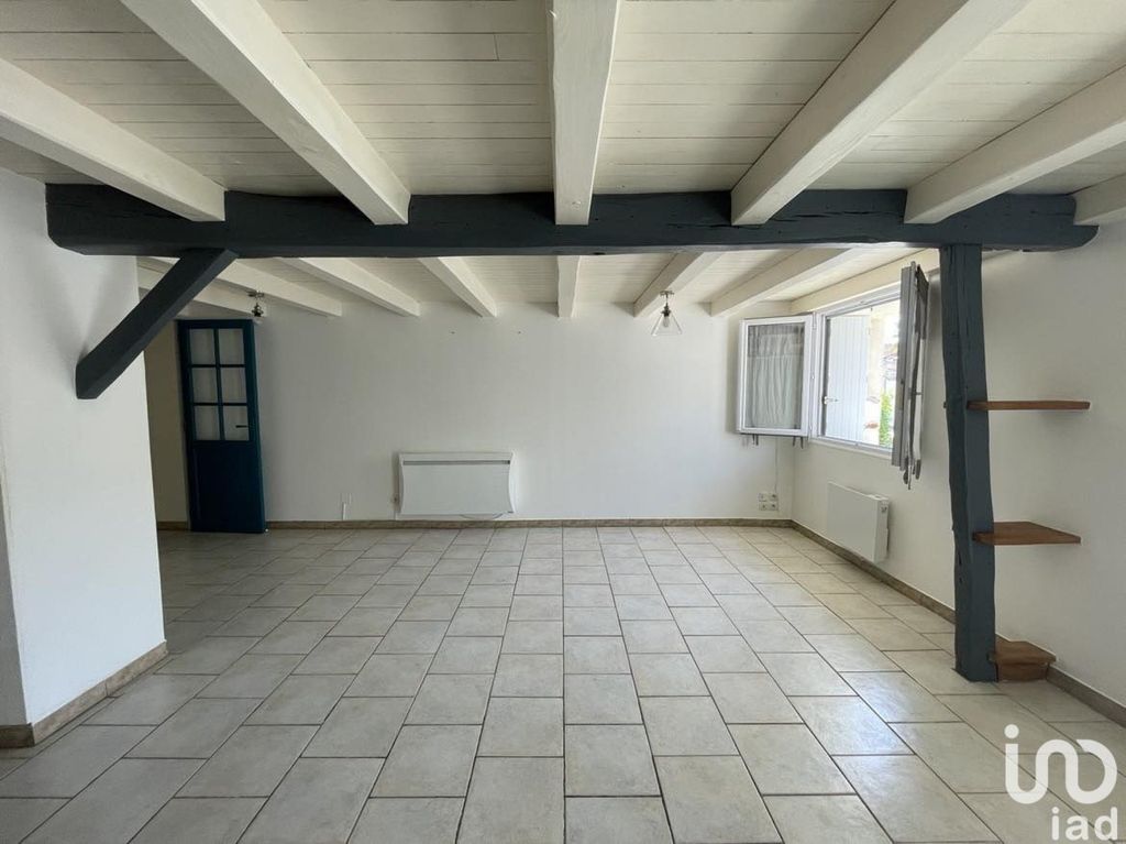 Achat maison à vendre 2 chambres 77 m² - Bourgneuf