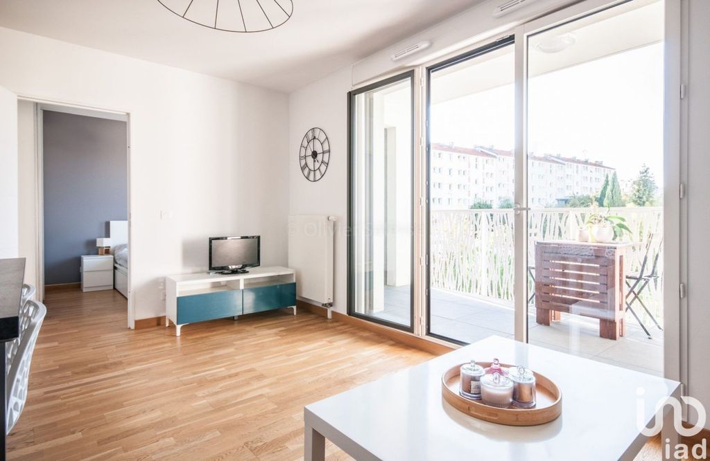Achat appartement à vendre 2 pièces 44 m² - Issy-les-Moulineaux