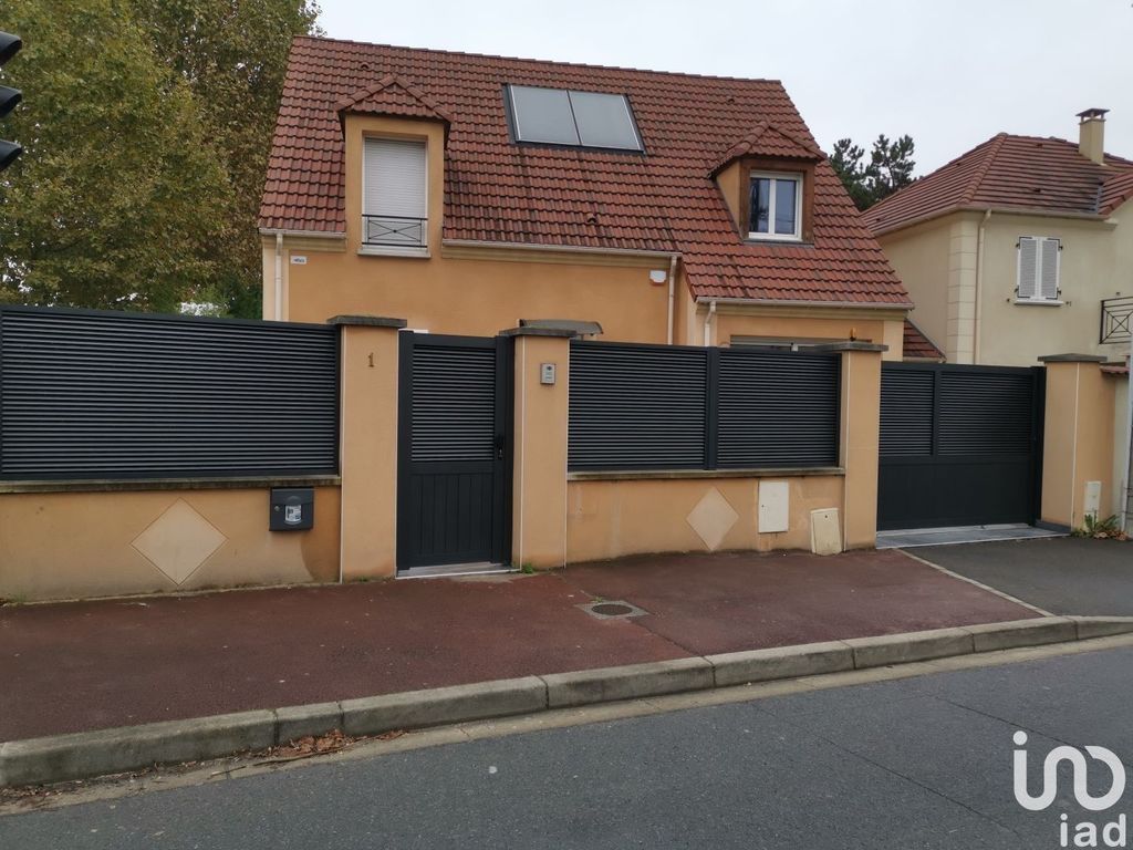 Achat maison à vendre 3 chambres 132 m² - Gagny