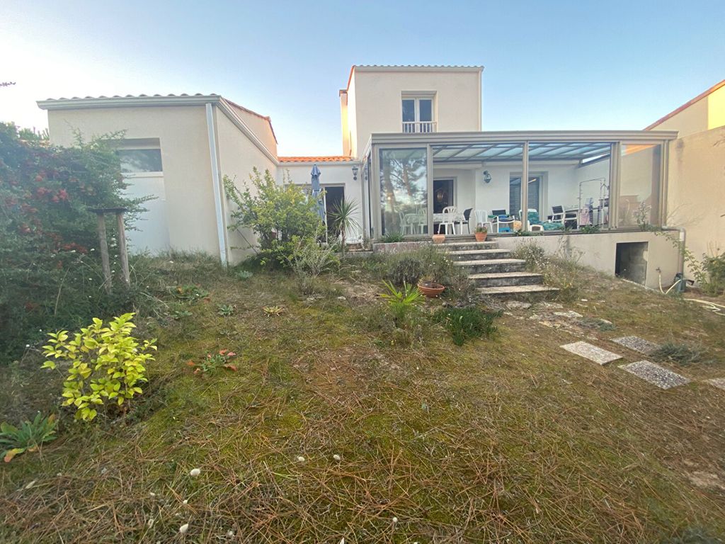 Achat maison à vendre 3 chambres 130 m² - La Tranche-sur-Mer