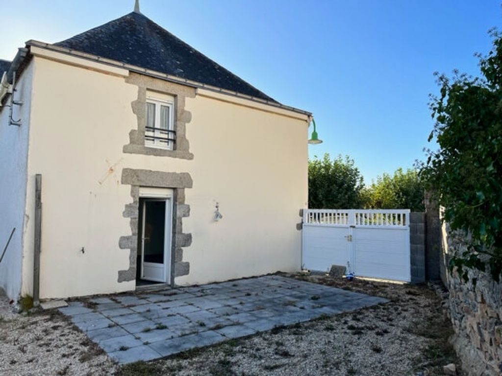 Achat maison à vendre 3 chambres 105 m² - Saint-Avaugourd-des-Landes