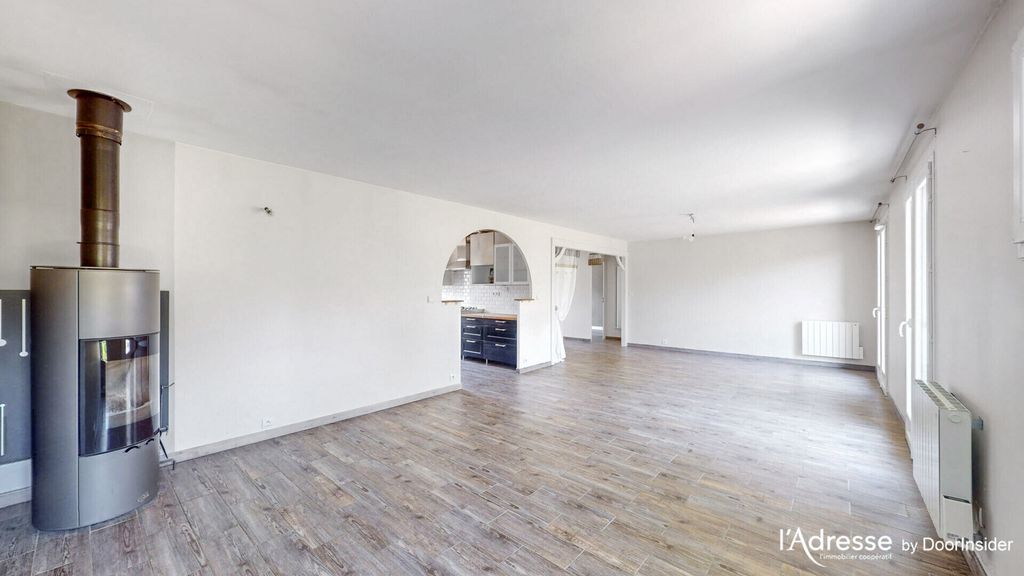 Achat maison à vendre 2 chambres 83 m² - Chanteloup-en-Brie