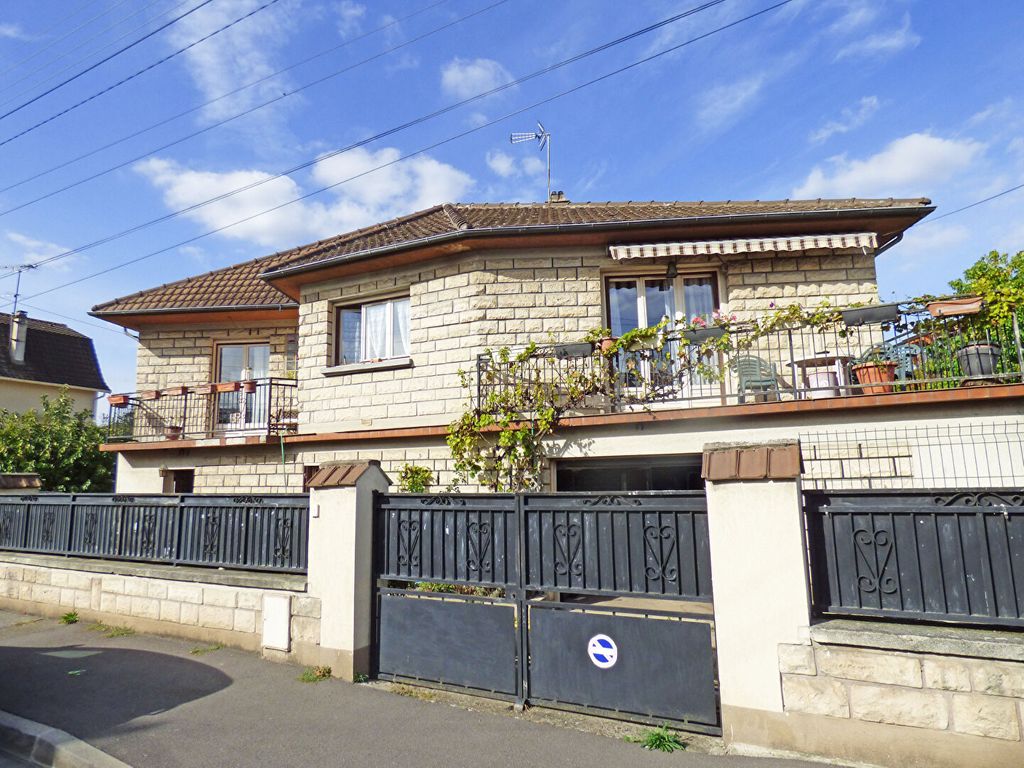 Achat maison à vendre 4 chambres 150 m² - Gagny