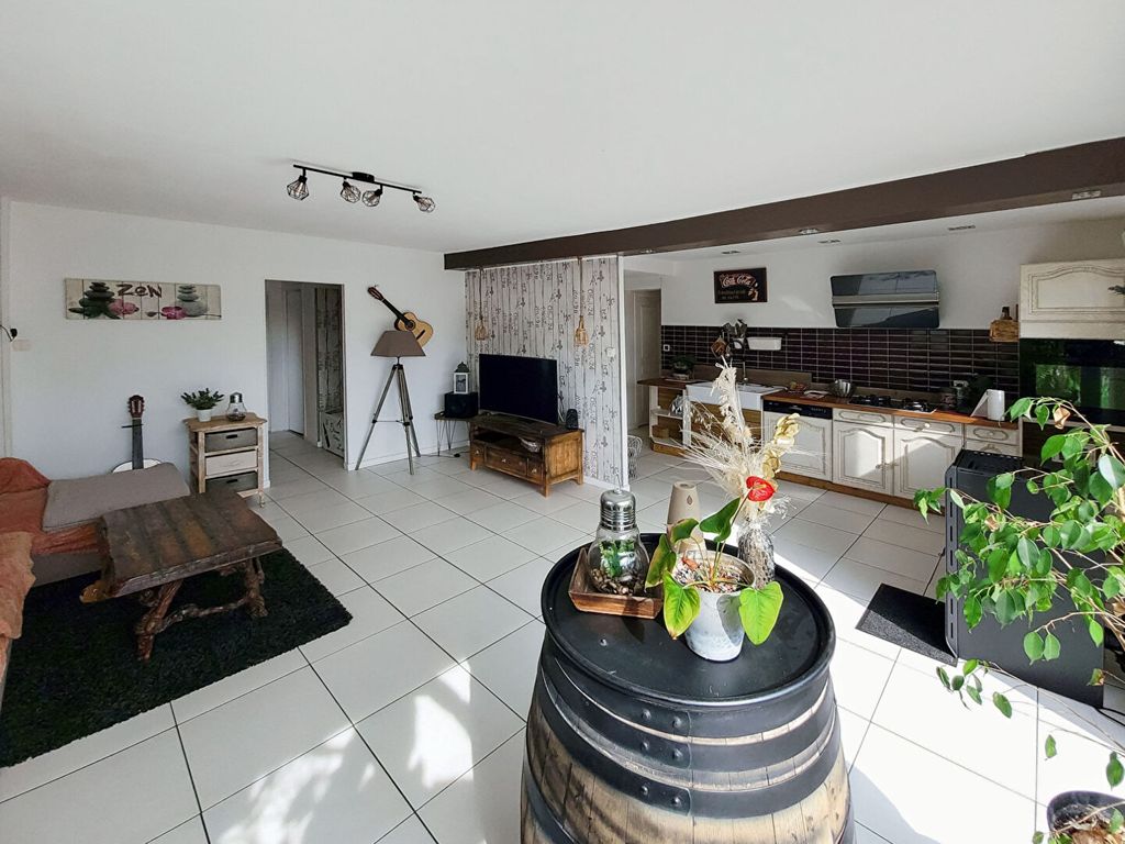 Achat maison à vendre 3 chambres 91 m² - Sallertaine