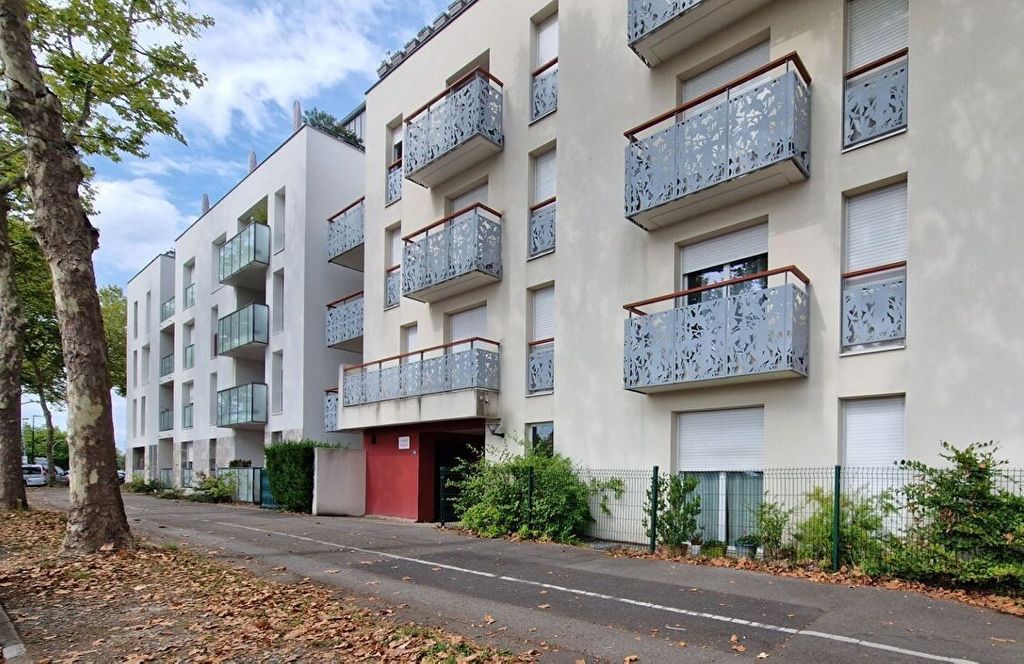 Achat appartement à vendre 2 pièces 46 m² - Saint-Sébastien-sur-Loire