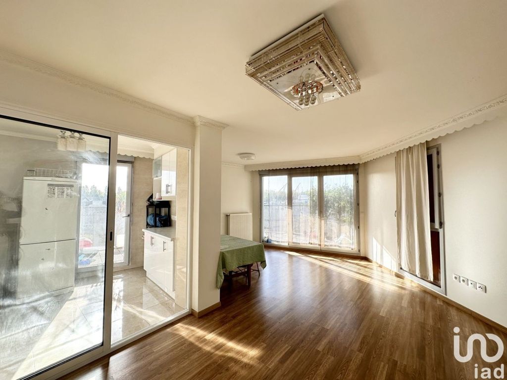 Achat appartement à vendre 4 pièces 84 m² - Bobigny