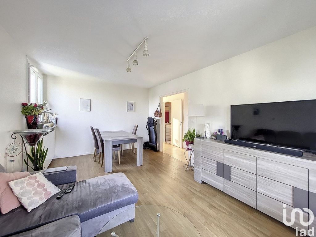 Achat appartement à vendre 3 pièces 67 m² - Saint-Cyr-sur-Loire