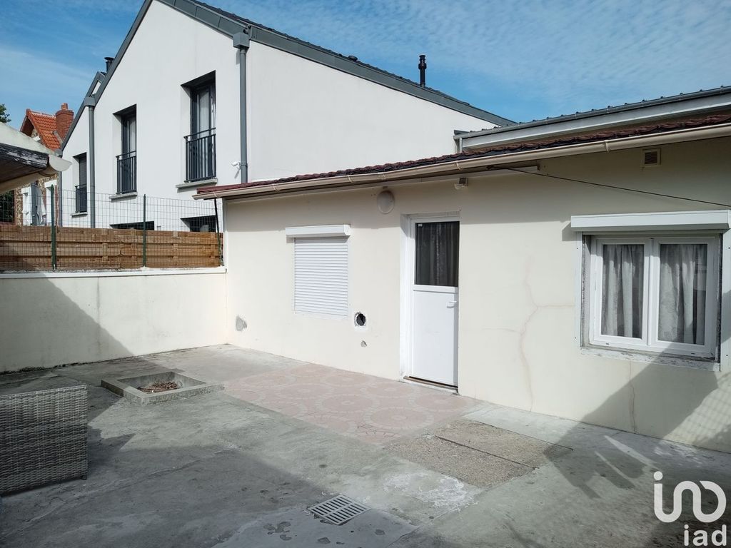 Achat maison à vendre 2 chambres 70 m² - Vitry-sur-Seine