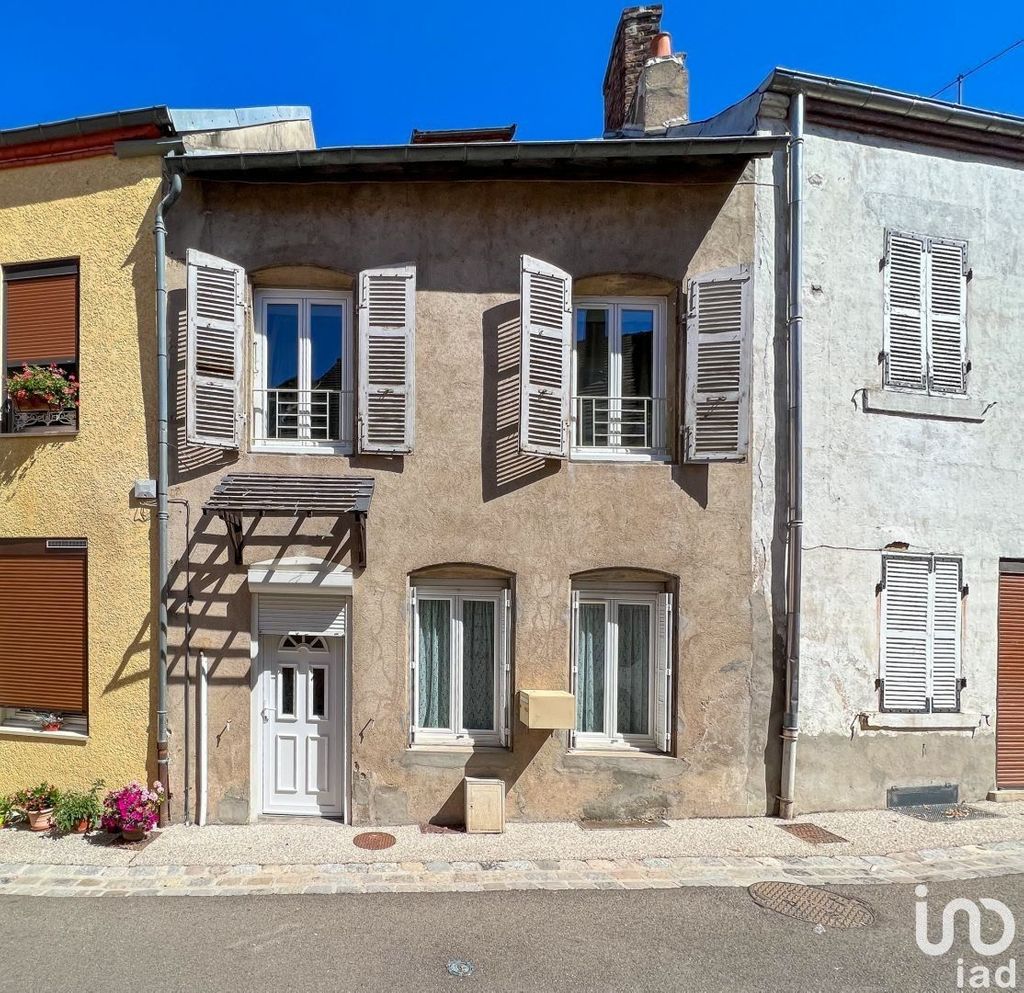 Achat maison à vendre 4 chambres 196 m² - Toulon-sur-Arroux