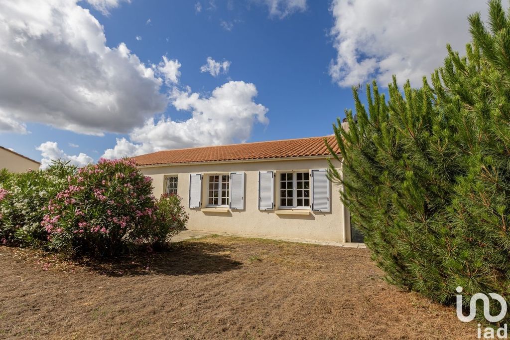 Achat maison à vendre 3 chambres 94 m² - Beaulieu-sous-la-Roche