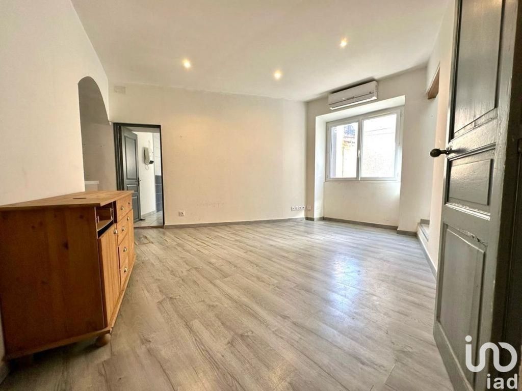 Achat maison à vendre 3 chambres 73 m² - Saint-Geniès-de-Malgoirès