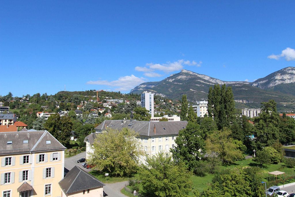 Achat appartement à vendre 3 pièces 74 m² - Chambéry