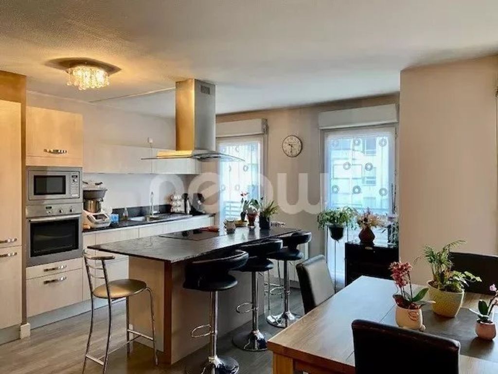 Achat appartement à vendre 4 pièces 80 m² - Villefranche-sur-Saône