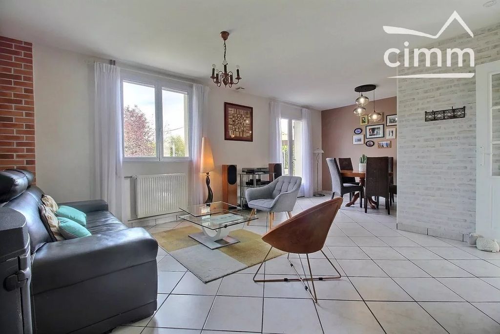 Achat maison à vendre 4 chambres 105 m² - Thilouze