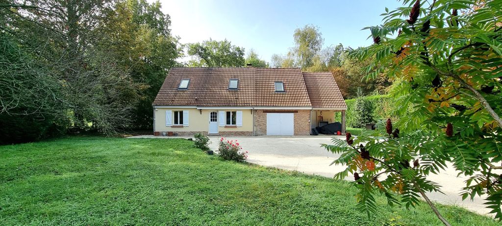 Achat maison à vendre 4 chambres 187 m² - Villers-sur-Coudun