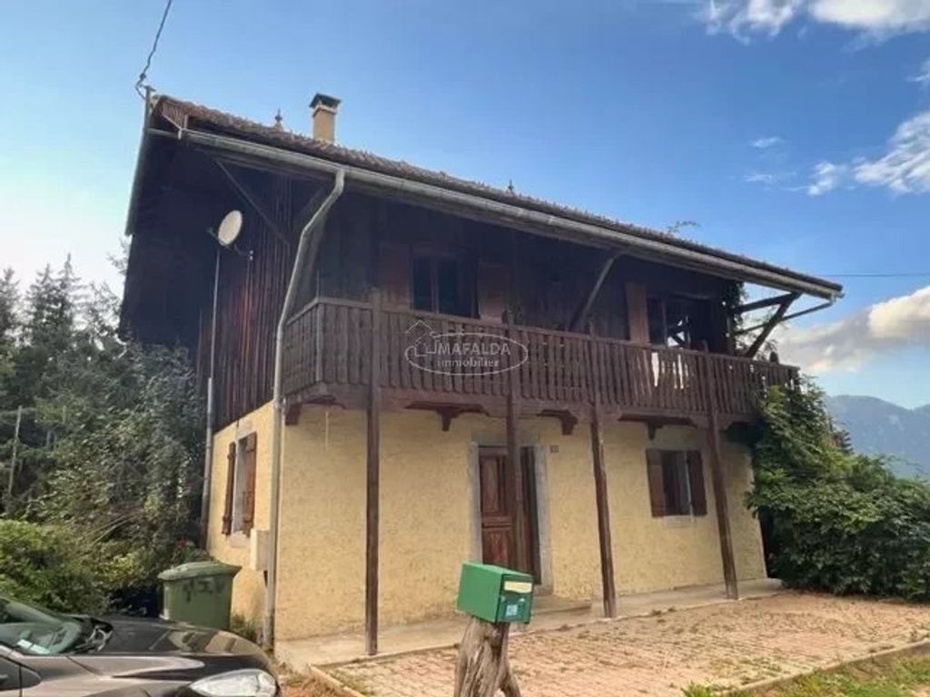 Achat maison à vendre 4 chambres 122 m² - Mont-Saxonnex