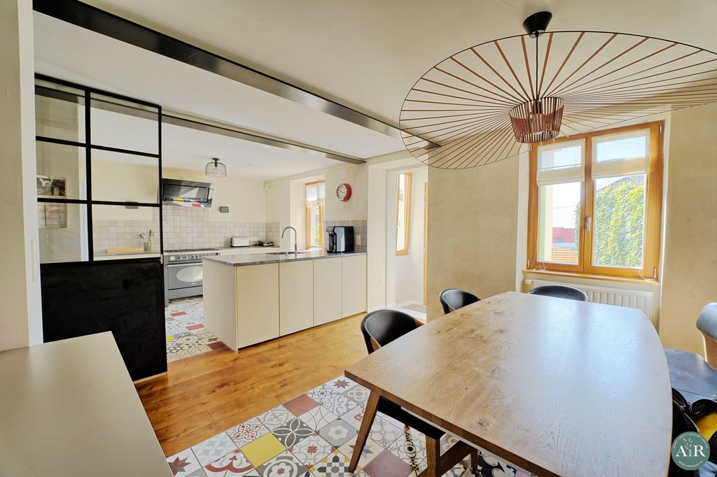 Achat maison à vendre 5 chambres 169 m² - Obernai