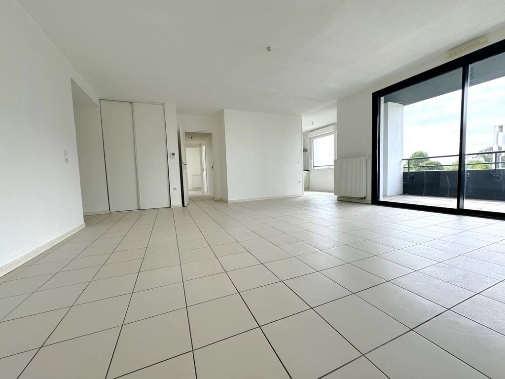 Achat appartement à vendre 4 pièces 94 m² - Bruges