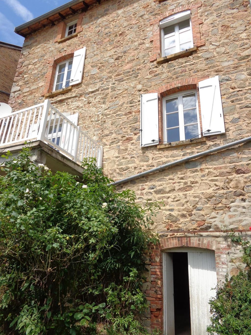 Achat maison à vendre 2 chambres 170 m² - Saint-Just-d'Avray