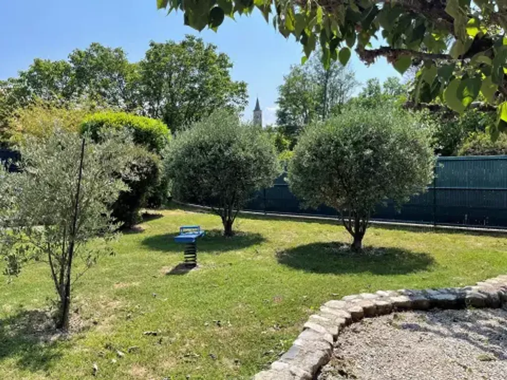 Achat maison à vendre 4 chambres 150 m² - Vallon-Pont-d'Arc