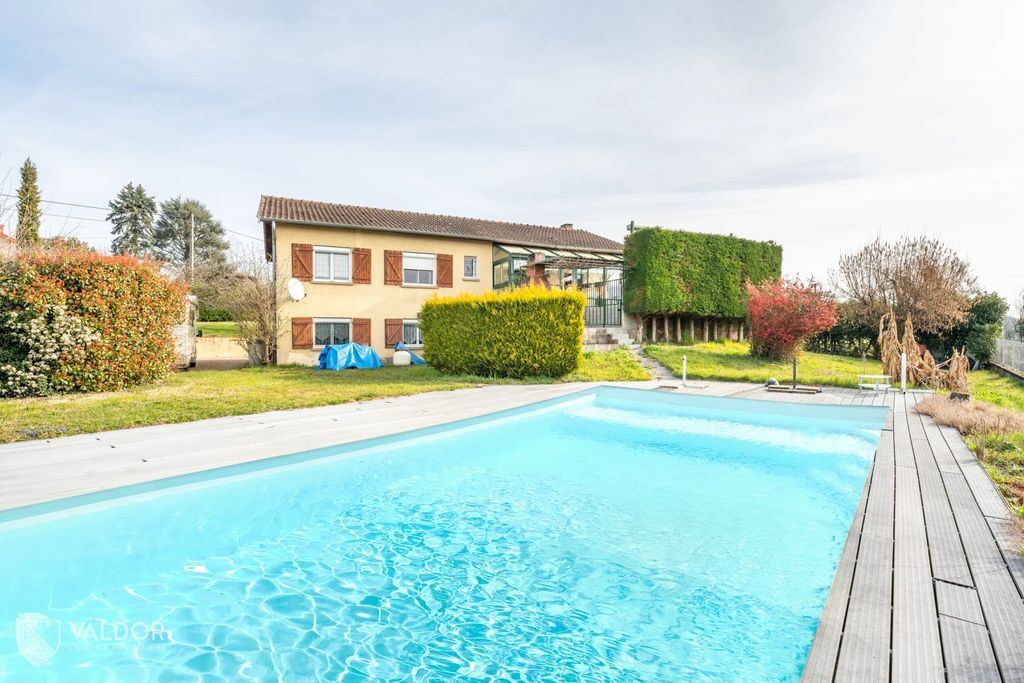 Achat maison à vendre 5 chambres 150 m² - Montmerle-sur-Saône