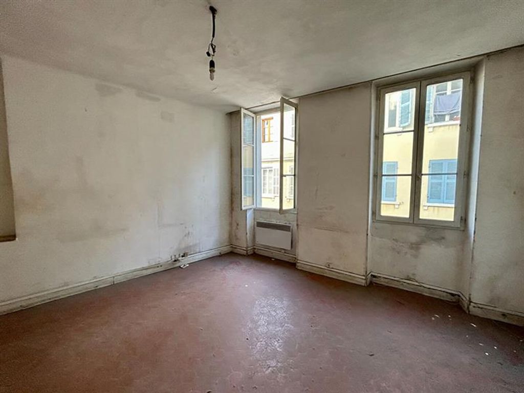 Achat appartement à vendre 2 pièces 64 m² - Marseille 1er arrondissement