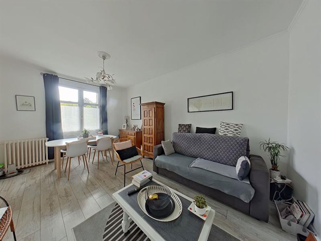 Achat maison à vendre 2 chambres 96 m² - Saint-Cyr-sur-Loire